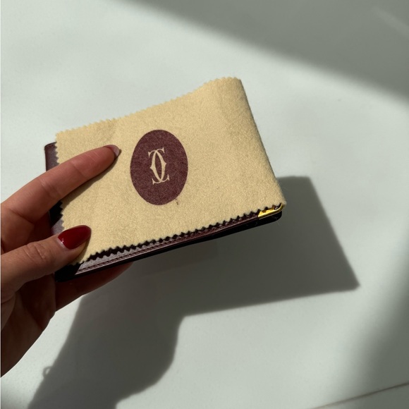 Must De Cartier Burgundy Leather Wallet - Picture 2 of 11